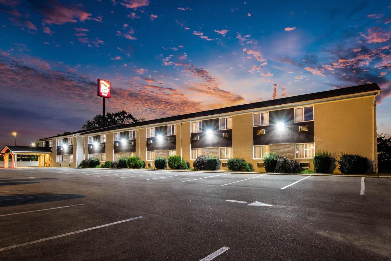 Red Roof Inn Dry Ridge Esterno foto